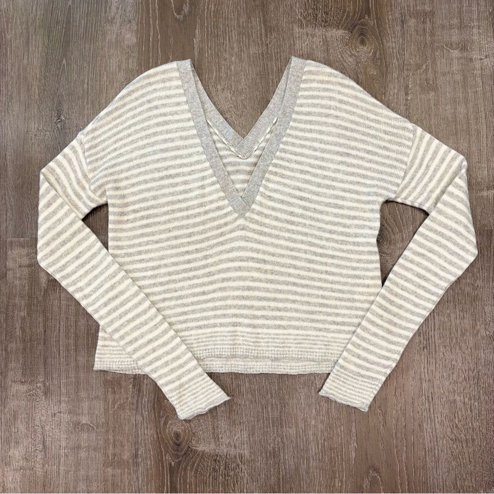 Alice & Olivia Base Striped Cropped Wool Blend Lightweight Sweater Medium